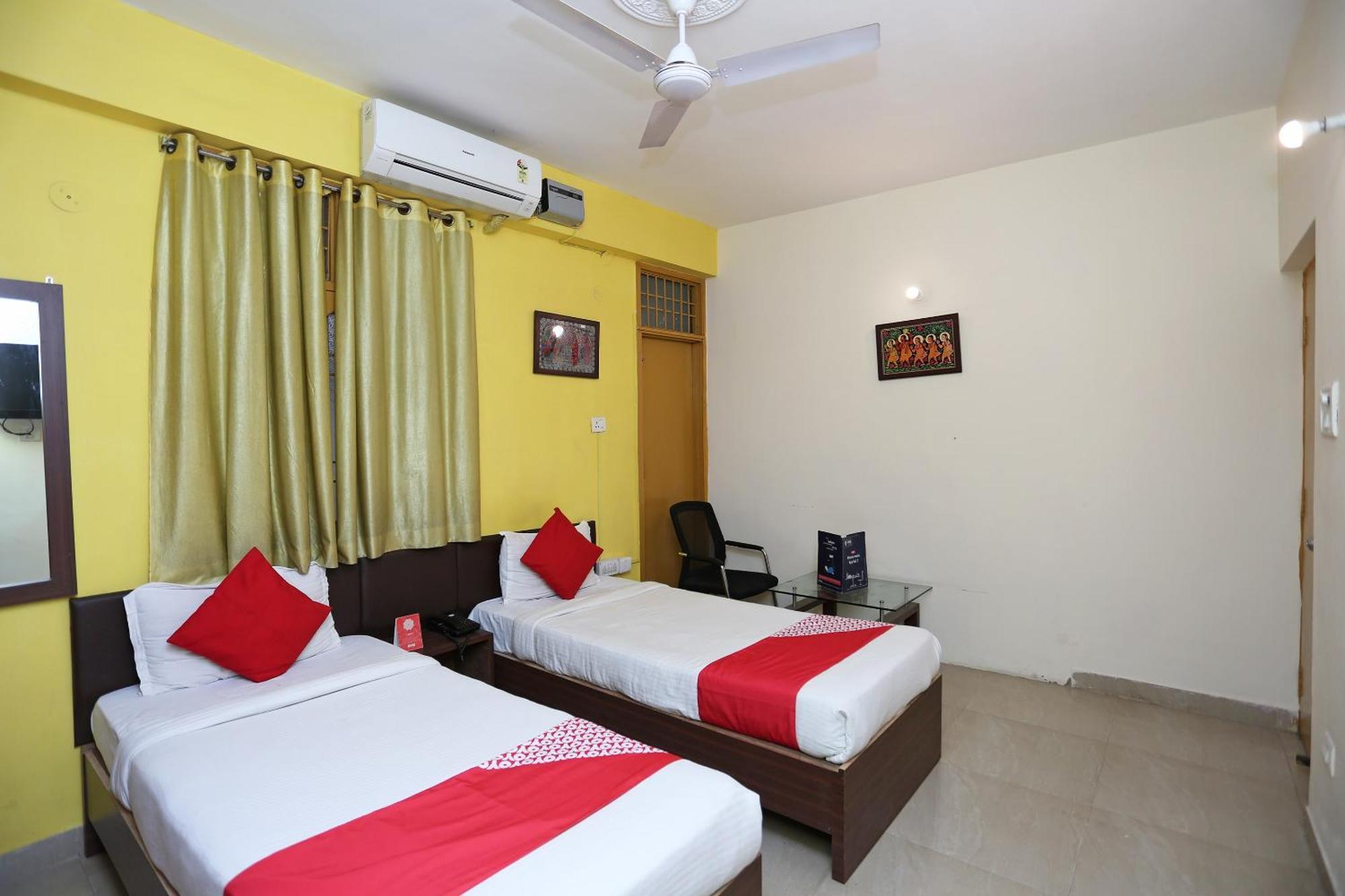 Vibrant Guest House Danapur Exteriör bild